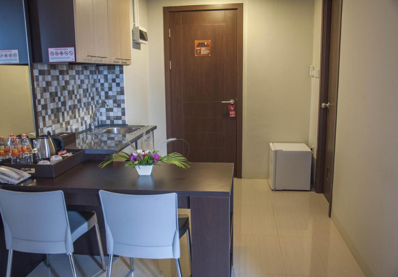 Skyland City Hotel Jatinangor Cilimus Εξωτερικό φωτογραφία