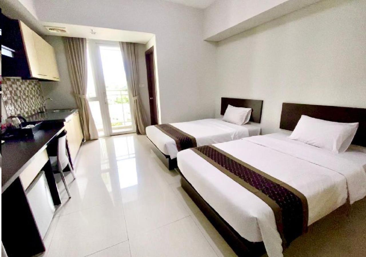 Skyland City Hotel Jatinangor Cilimus Εξωτερικό φωτογραφία